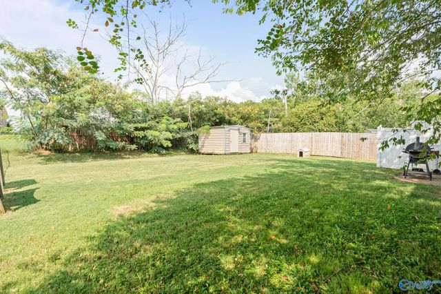 2410 Quail Ridge Lane SW, Huntsville, AL 35803