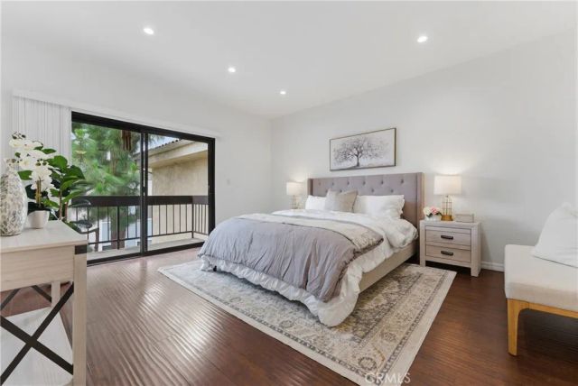 8180 Manitoba 330, Playa Del Rey, CA 90293