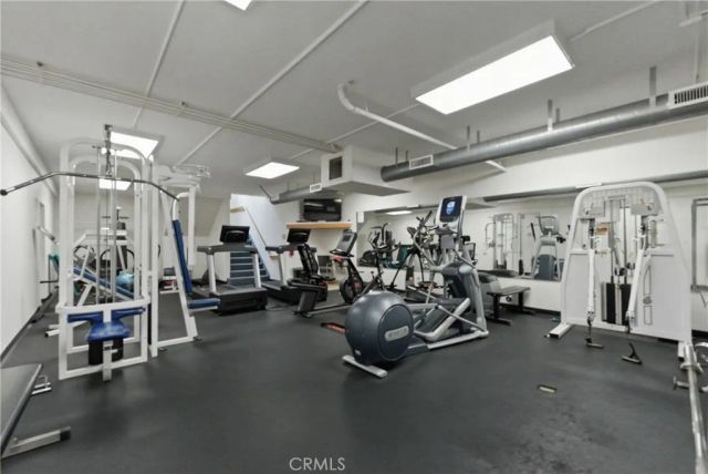 8180 Manitoba 330, Playa Del Rey, CA 90293