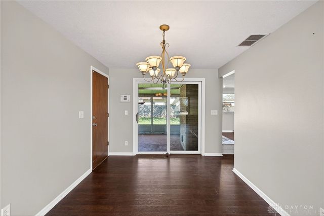 549 E Alkaline Springs Road, Vandalia, OH 45377