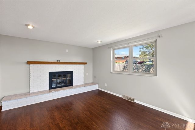 549 E Alkaline Springs Road, Vandalia, OH 45377