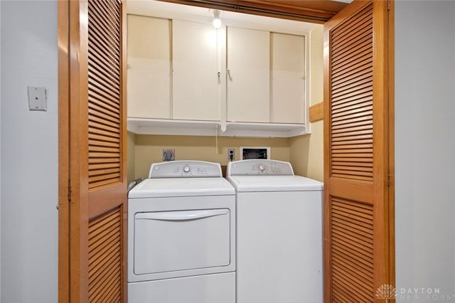 549 E Alkaline Springs Road, Vandalia, OH 45377