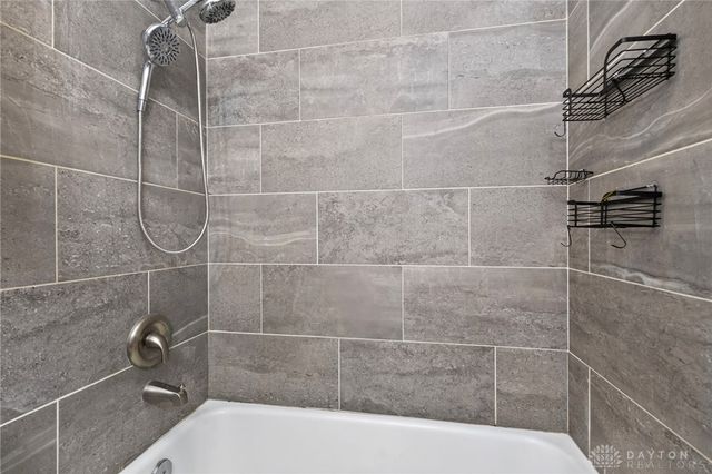 549 E Alkaline Springs Road, Vandalia, OH 45377