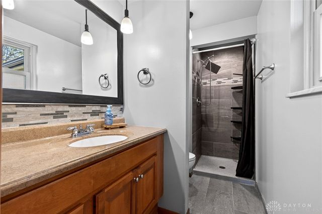 549 E Alkaline Springs Road, Vandalia, OH 45377