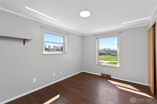 549 E Alkaline Springs Road, Vandalia, OH 45377