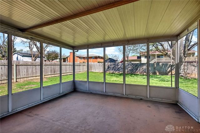 549 E Alkaline Springs Road, Vandalia, OH 45377