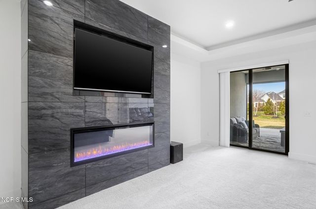 1125 Hunting Creek Drive, Perrysburg, OH 43551