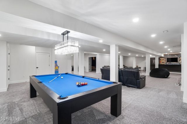 1125 Hunting Creek Drive, Perrysburg, OH 43551