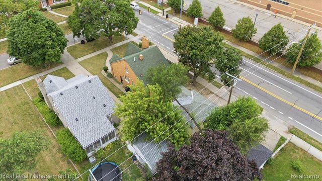 15162 Faust Avenue, Detroit, MI 48223
