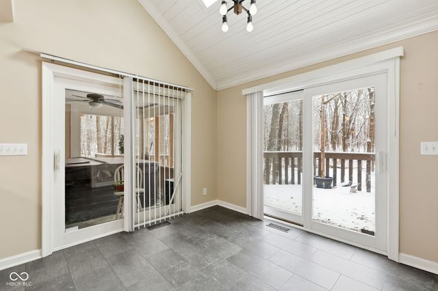 424 N Mill Creek Road, Noblesville, IN 46062