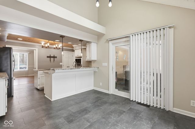 424 N Mill Creek Road, Noblesville, IN 46062