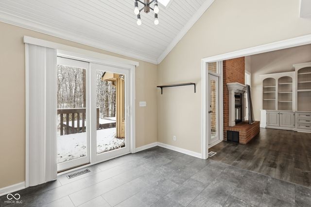 424 N Mill Creek Road, Noblesville, IN 46062