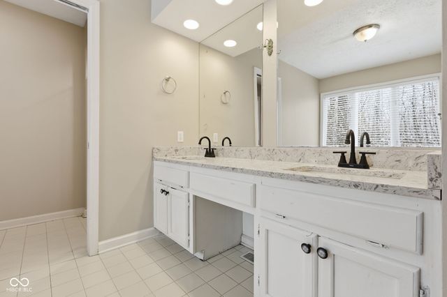 424 N Mill Creek Road, Noblesville, IN 46062