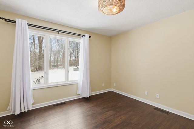 424 N Mill Creek Road, Noblesville, IN 46062