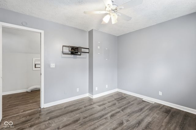 424 N Mill Creek Road, Noblesville, IN 46062