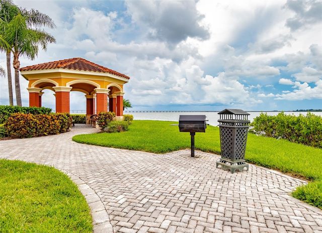 2724 VIA MURANO 630, Clearwater, FL 33764