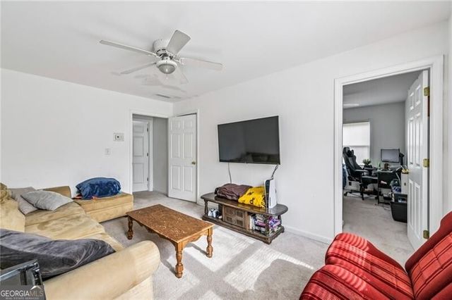 1079 Tumlin Street NW, Atlanta, GA 30318