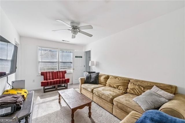 1079 Tumlin Street NW, Atlanta, GA 30318