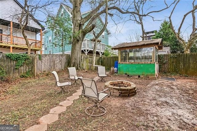 1079 Tumlin Street NW, Atlanta, GA 30318