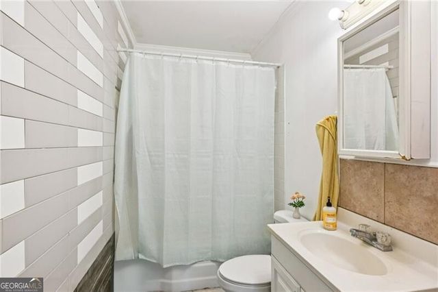 1079 Tumlin Street NW, Atlanta, GA 30318