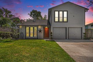 101 Civil Drive, League City, TX 77573