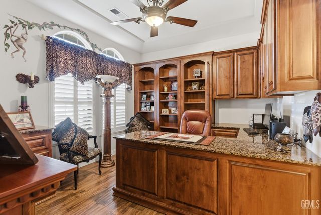 11721 New Hampshire Avenue, Bakersfield, CA 93312