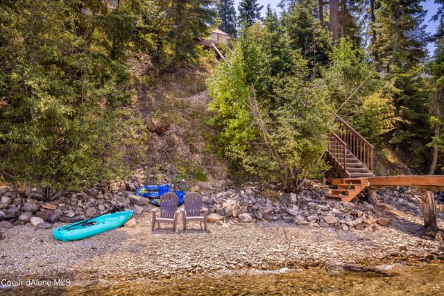 7833 E BURLEY CT, Hayden, ID 83835
