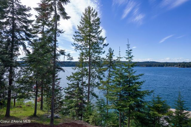 7833 E BURLEY CT, Hayden, ID 83835
