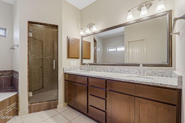 3000 PARK CREEK Place, El Paso, TX 79938