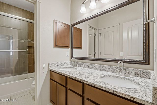 3000 PARK CREEK Place, El Paso, TX 79938