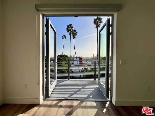 5801 Camerford Avenue PH2, Los Angeles, CA 90038