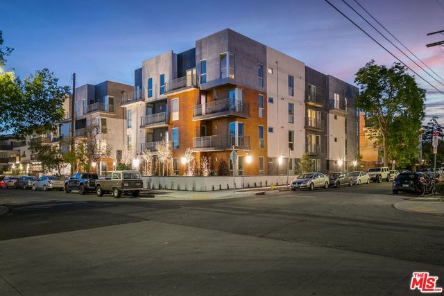 5801 Camerford Avenue PH2, Los Angeles, CA 90038