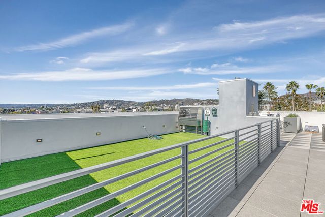 5801 Camerford Avenue PH2, Los Angeles, CA 90038