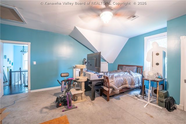 804 Bridge Road, Charleston, WV 25314