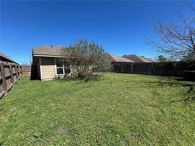 2824 Silver Oak Drive, College Station, TX 77845