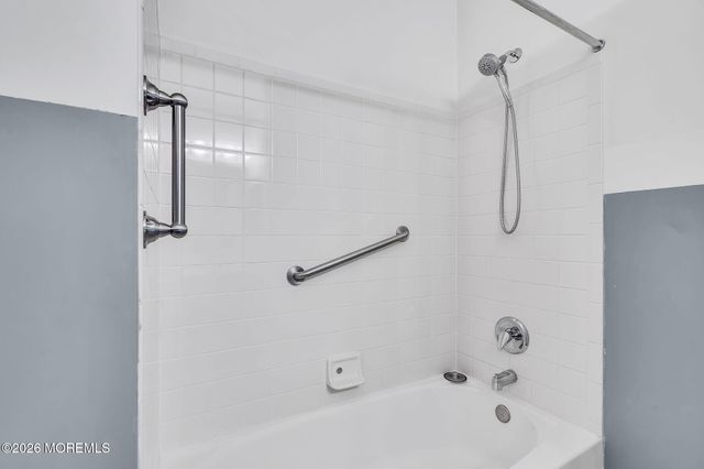 146 Greenlawns Drive, Lakewood, NJ 08701
