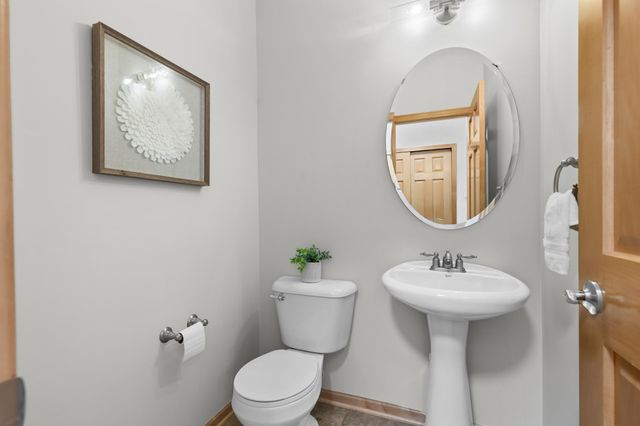 15561 Lilac Drive, Eden Prairie, MN 55347