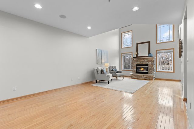 15561 Lilac Drive, Eden Prairie, MN 55347