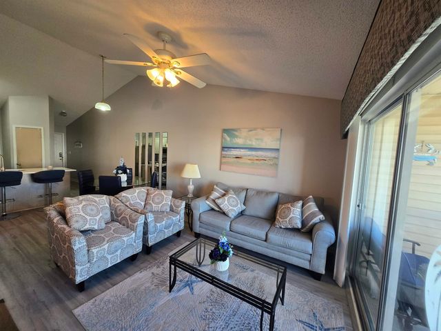 3698 Clay Pond Village Ln Apt 8, Myrtle Beach, SC 29579