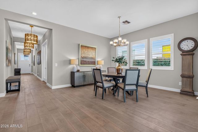 17482 W CRAWFORDSVILLE Drive, Surprise, AZ 85388