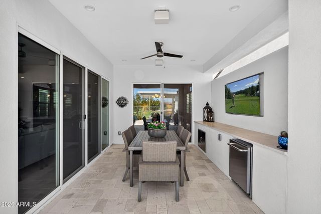 17482 W CRAWFORDSVILLE Drive, Surprise, AZ 85388