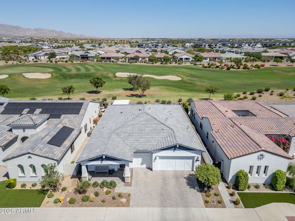 17482 W CRAWFORDSVILLE Drive, Surprise, AZ 85388 — photo 4