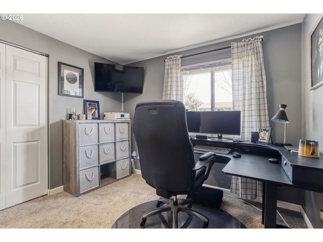 1875 Se HALE Dr, Gresham, OR 97080