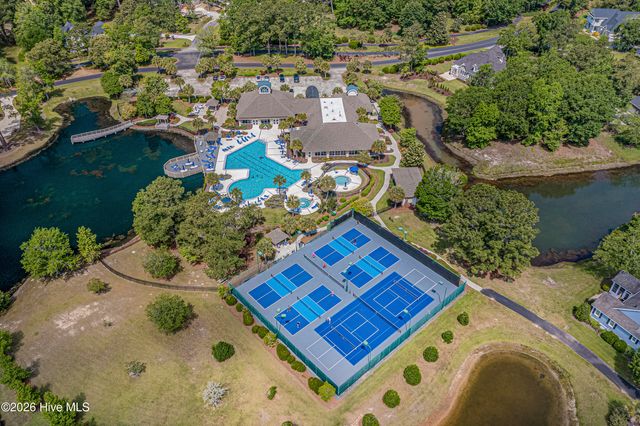 556 Wicklow Square SW, Ocean Isle Beach, NC 28469
