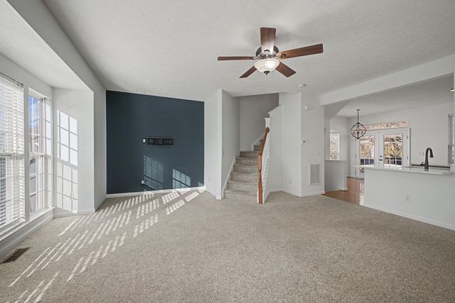 7277 Charlotte Pike Unit 213, Nashville, TN 37209