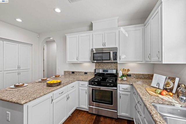 4731 Malayan St, San Ramon, CA 94582