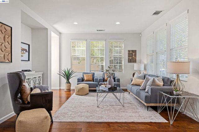 4731 Malayan St, San Ramon, CA 94582