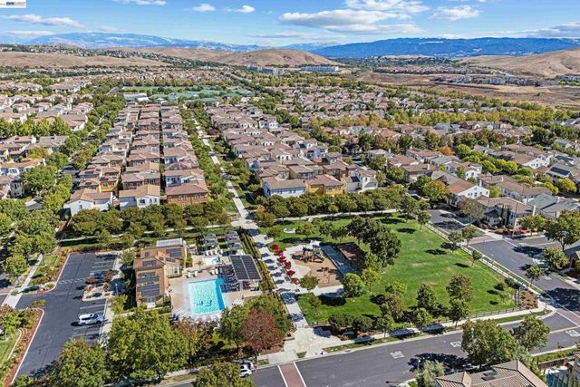 4731 Malayan St, San Ramon, CA 94582