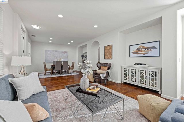 4731 Malayan St, San Ramon, CA 94582