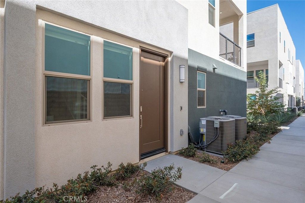 875 Walnut Terrace, Montebello, CA 90640 — photo 4